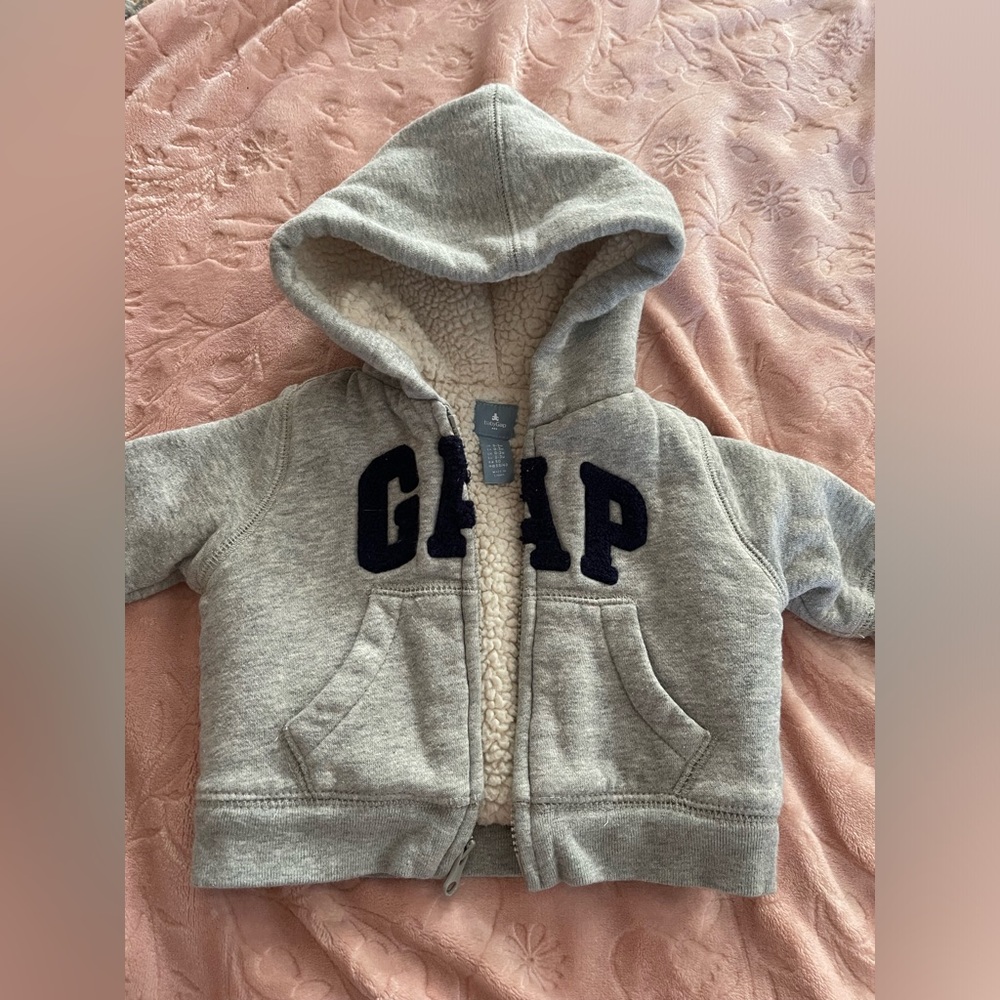 2 for 15$ ❤️ GAP | 0-3M |Kids Gray Hoodie with Navy Letters